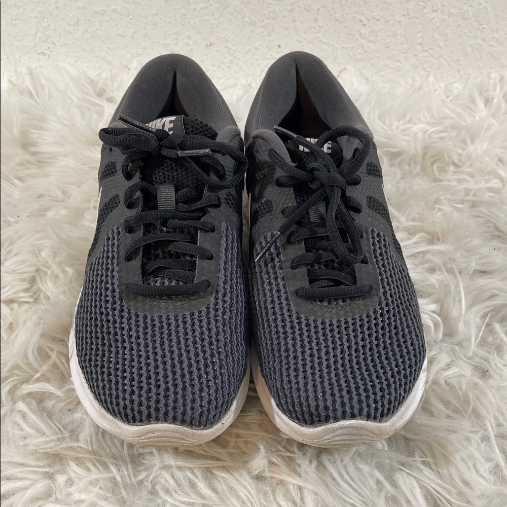 NIKE Wmns Revolution 4 'Anthracite' Size 8.5 - Picture 2 of 10